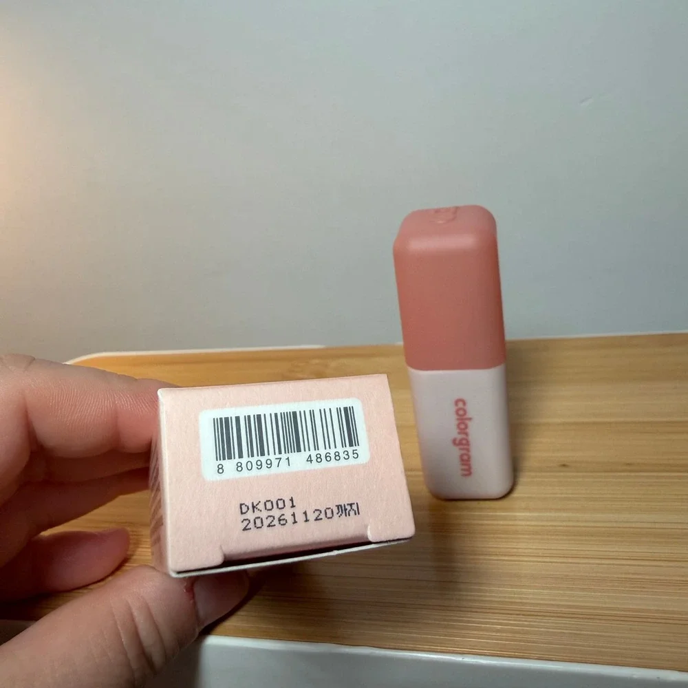 Colorgram nude blur
